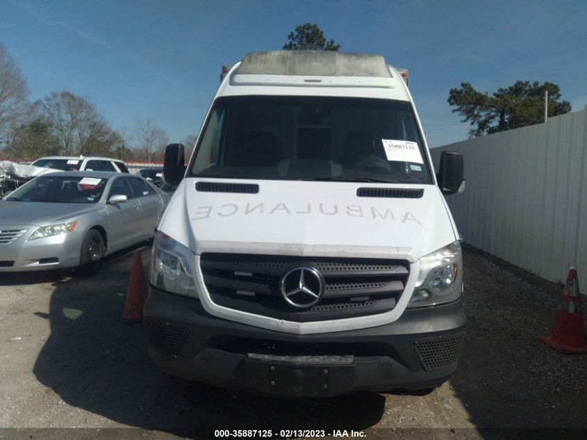 2015 MERCEDES-BENZ SPRINTER CARGO VANS WD3PE7CD6FP137512