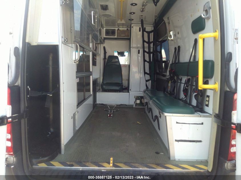 2015 MERCEDES-BENZ SPRINTER CARGO VANS WD3PE7CD6FP137512