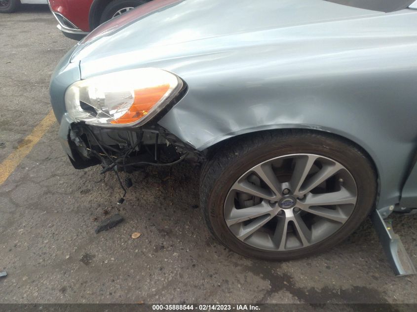2013 VOLVO C70 T5 YV1672MC1DJ140011
