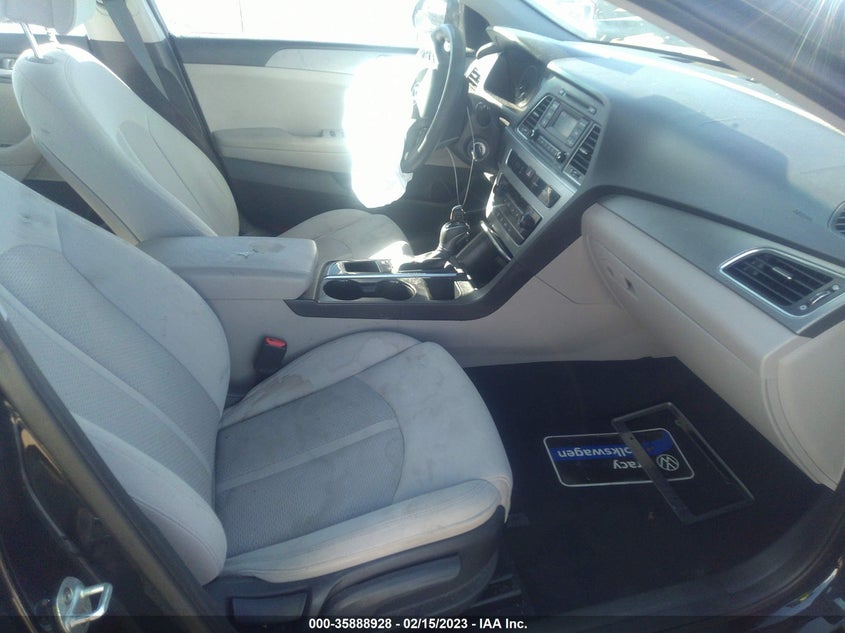 VIN 5NPE24AF8HH464663 2017 HYUNDAI SONATA 2.4L