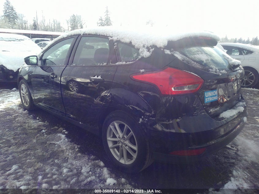 VIN 1FADP3K26JL329854 2018 FORD FOCUS SE