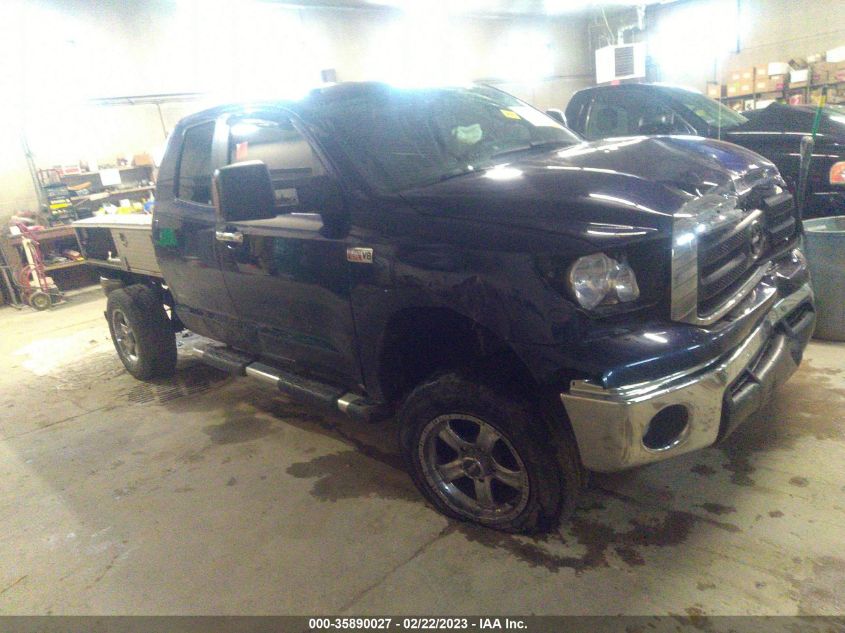 2013 TOYOTA TUNDRA 4WD TRUCK - 5TFUW5F17DX301116
