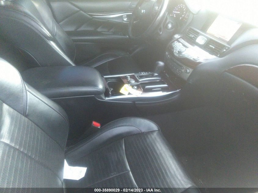 2017 INFINITI Q70 3.7 JN1BY1AR8HM770801