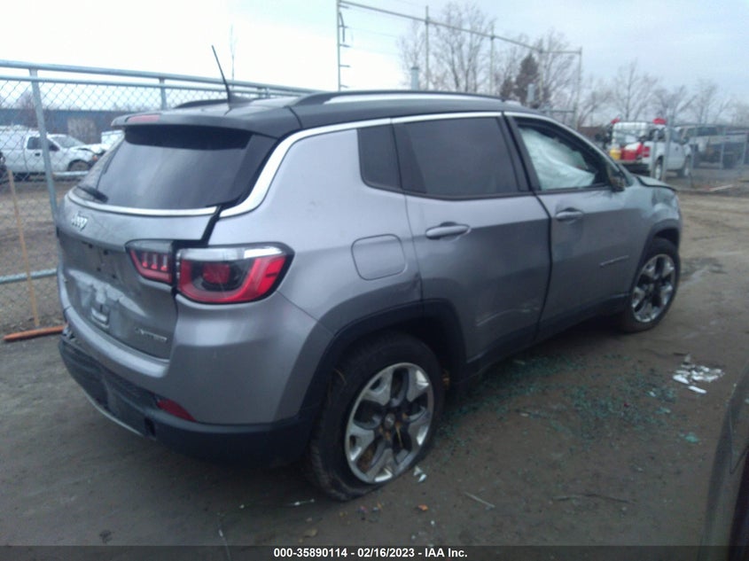 VIN 3C4NJCCB0KT769590 2019 JEEP COMPASS LIMITED