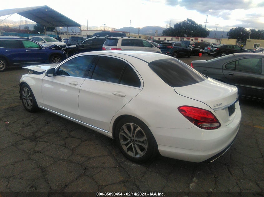 VIN 55SWF4JB8JU248126 2018 MERCEDES-BENZ C-CLASS C 300