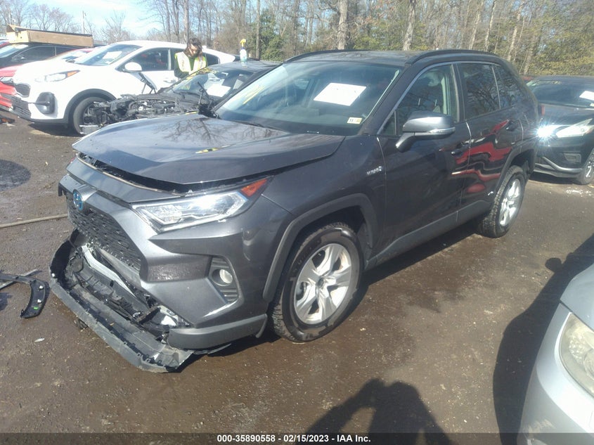 VIN 4T3RWRFVXMU041833 2021 TOYOTA RAV4 HYBRID XLE