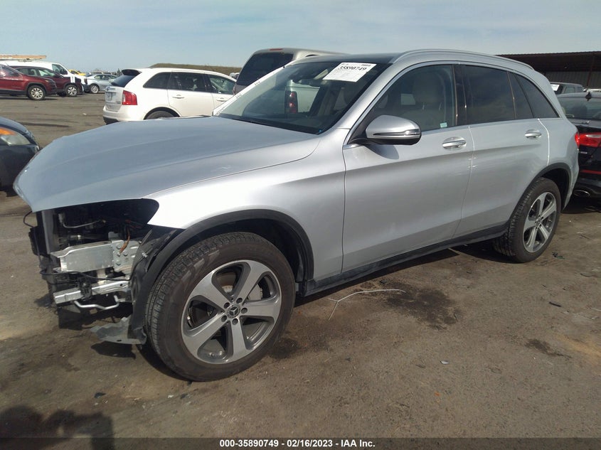 VIN WDC0G4KB5KF661759 2019 MERCEDES-BENZ GLC GLC 300