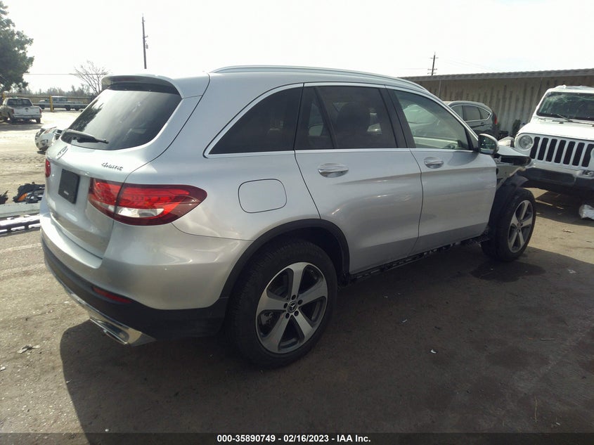 VIN WDC0G4KB5KF661759 2019 MERCEDES-BENZ GLC GLC 300