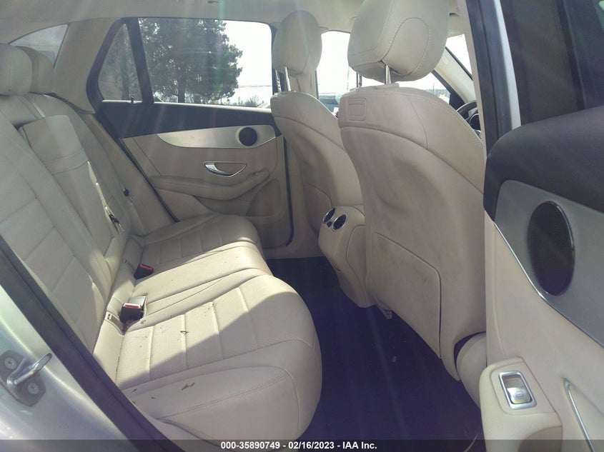 VIN WDC0G4KB5KF661759 2019 MERCEDES-BENZ GLC GLC 300