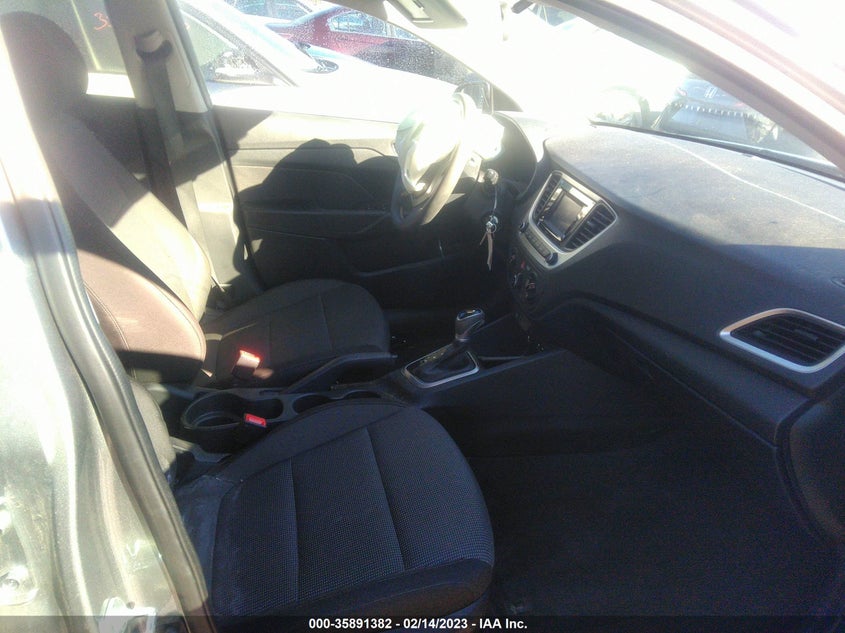 VIN 3KPC24A63ME144768 2021 HYUNDAI ACCENT SE