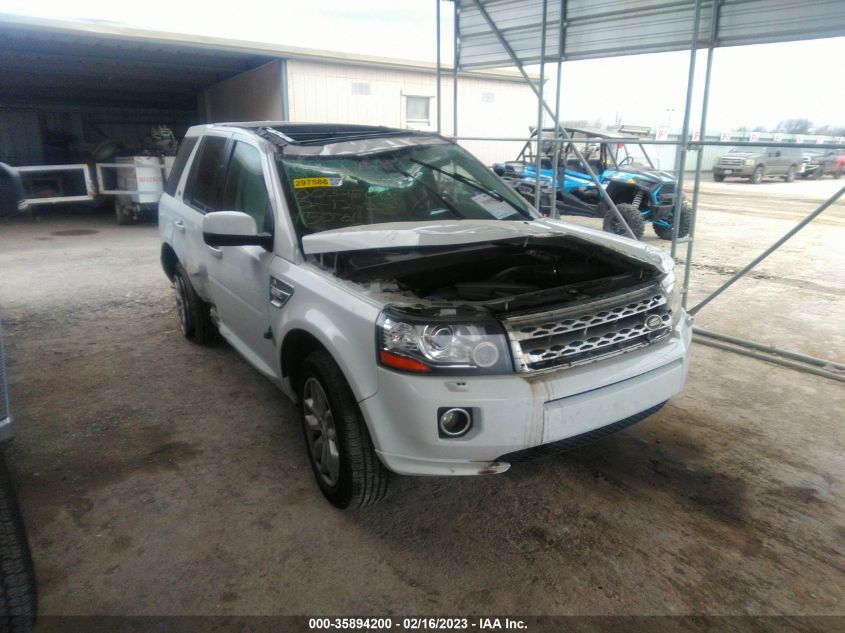 2014 LAND ROVER LR2 - SALFR2BGXEH415561