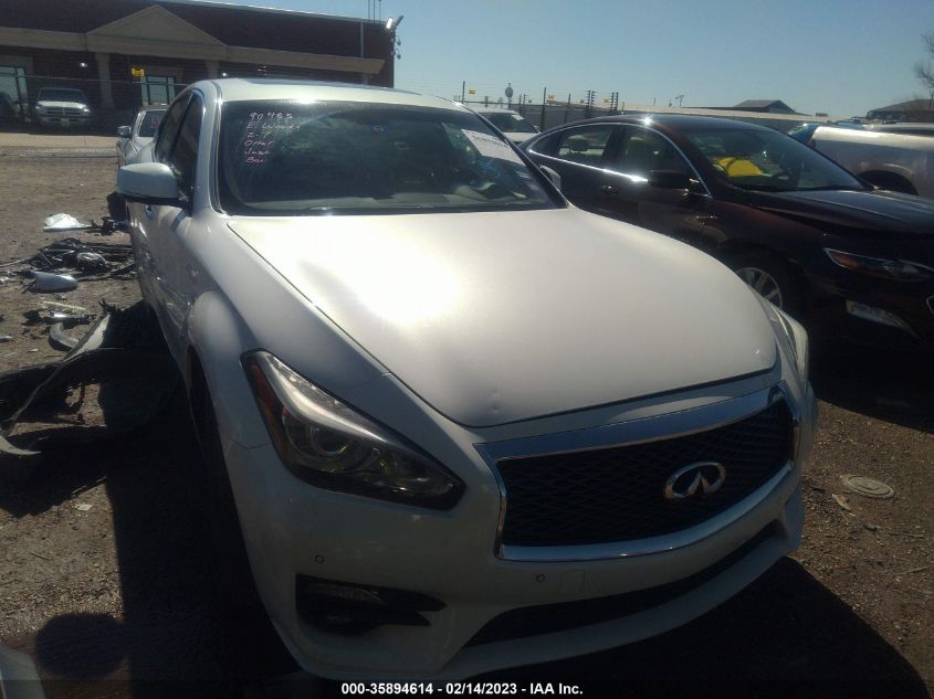 2015 INFINITI Q70 - JN1BY1AP2FM540165
