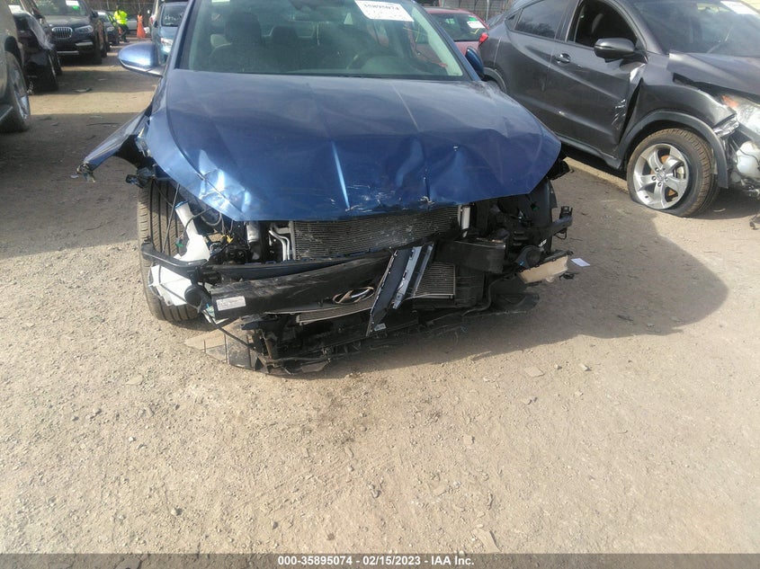 2020 HYUNDAI ELANTRA VIN: 5NPD84LF5LH609433