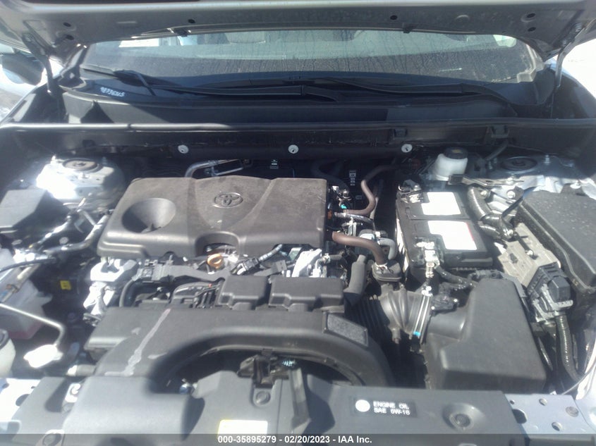 VIN 2T3W1RFV0MC162146 2021 TOYOTA RAV4 XLE