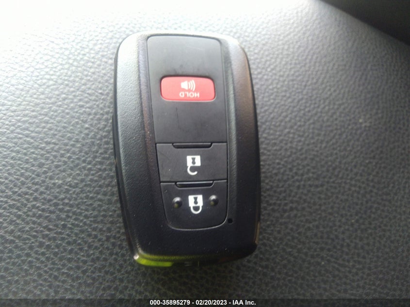 VIN 2T3W1RFV0MC162146 2021 TOYOTA RAV4 XLE