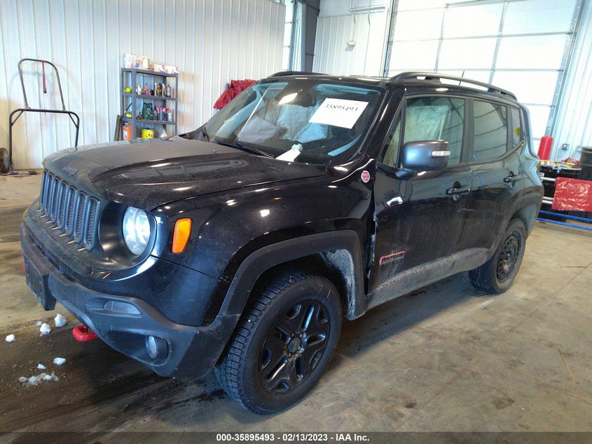 VIN ZACCJBCB0JPH86218 2018 JEEP RENEGADE TRAILHAWK