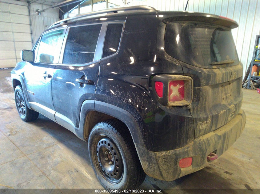 VIN ZACCJBCB0JPH86218 2018 JEEP RENEGADE TRAILHAWK