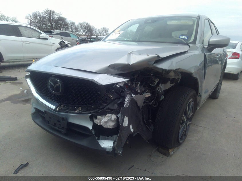VIN JM3KFACMXJ1468249 2018 MAZDA CX-5 TOURING