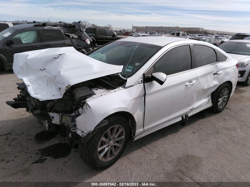 VIN 5NPE24AFXKH748674 2019 HYUNDAI SONATA SE
