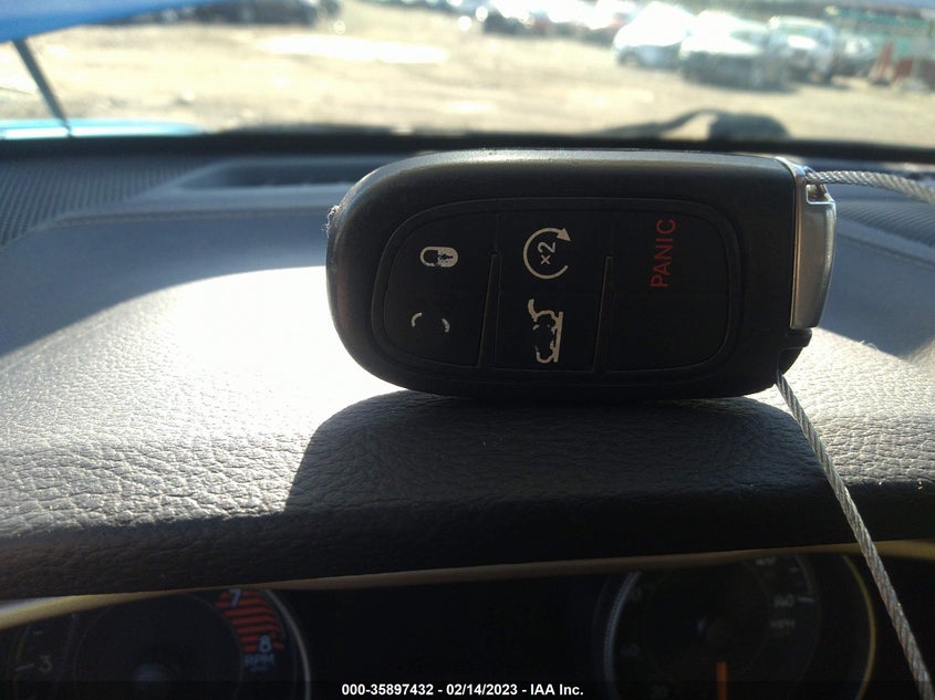 VIN 1C4PJMDX6JD572050 2018 JEEP CHEROKEE LIMITED