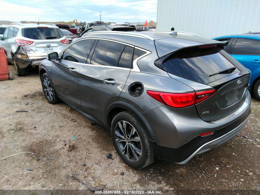 2017 INFINITI QX30 PREMIUM SJKCH5CR5HA030885