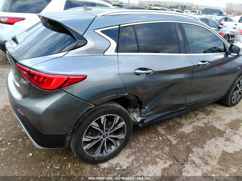 2017 INFINITI QX30 PREMIUM SJKCH5CR5HA030885