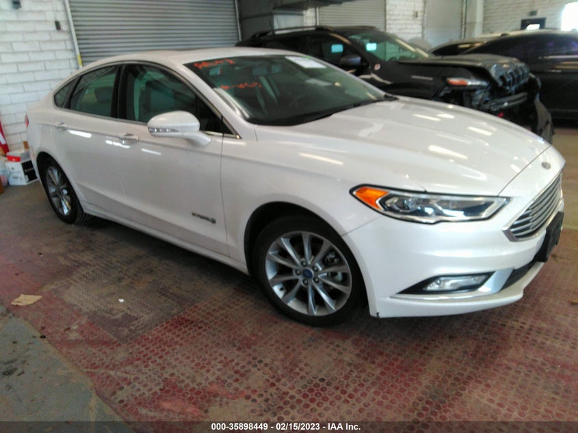 VIN 3FA6P0LU9HR163736 2017 FORD FUSION HYBRID SE