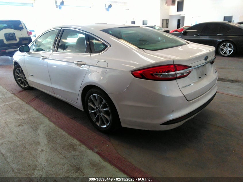 VIN 3FA6P0LU9HR163736 2017 FORD FUSION HYBRID SE