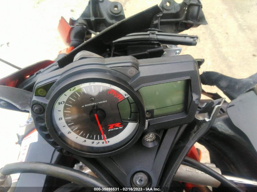 2009 SUZUKI GSX-R600 - JS1GN7EA892102426