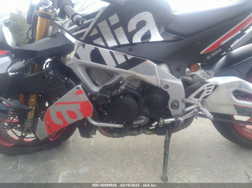 2017 APRILIA TUONO V4 1100 FACTORY ZD4KGUA02HS000306