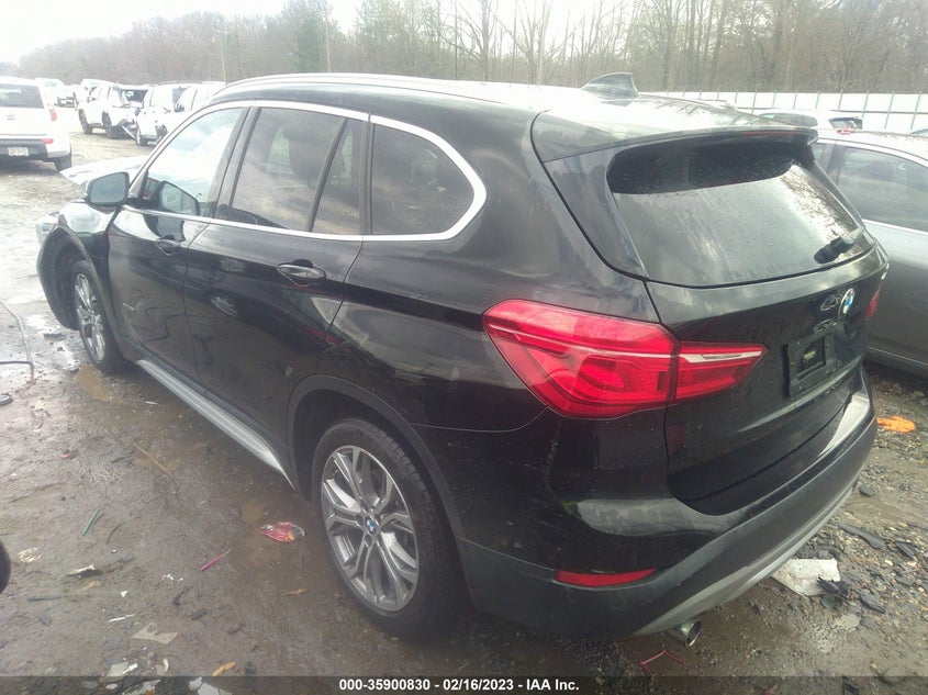 VIN WBXHT3C35H5F69304 2017 BMW X1 XDRIVE28I