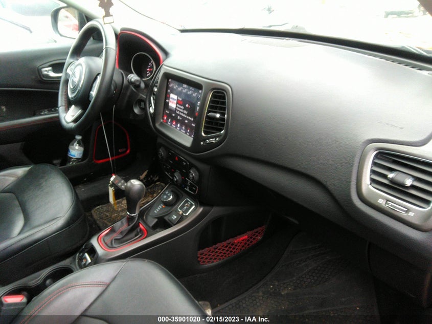 VIN 3C4NJDDB0HT631626 2017 JEEP COMPASS TRAILHAWK