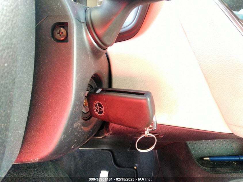 VIN JTDEPMAE9MJ173566 2021 TOYOTA COROLLA LE