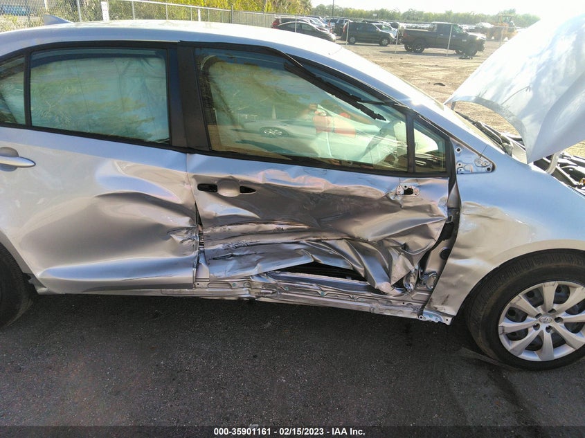 VIN JTDEPMAE9MJ173566 2021 TOYOTA COROLLA LE