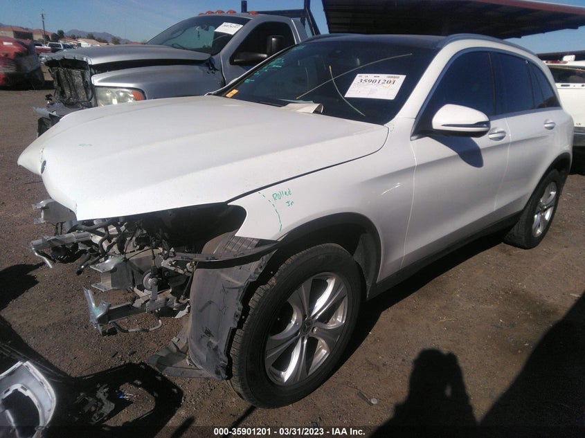 VIN WDC0G4JB4JV071669 2018 MERCEDES-BENZ GLC GLC 300