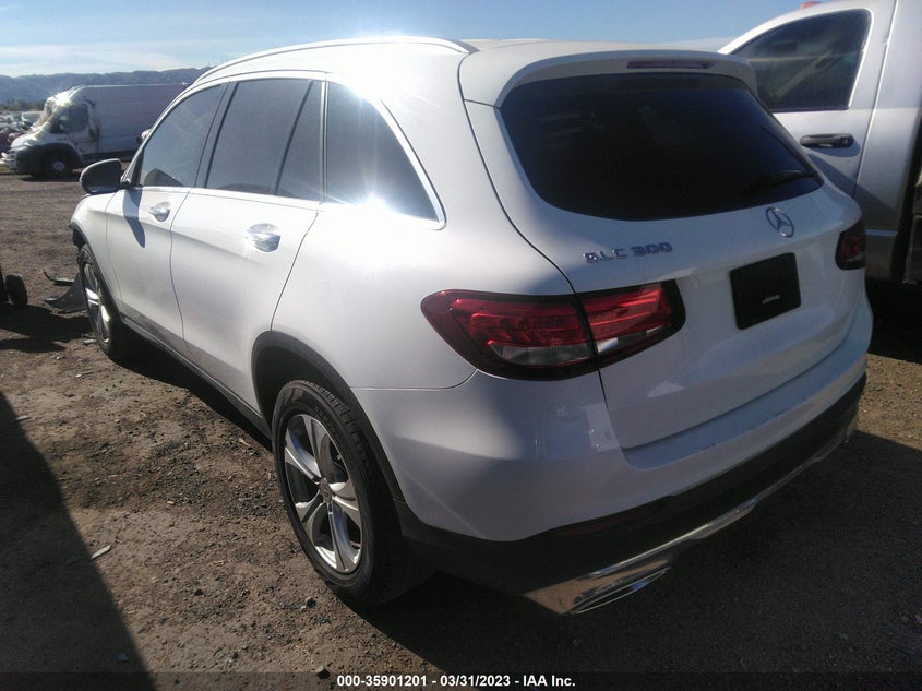 VIN WDC0G4JB4JV071669 2018 MERCEDES-BENZ GLC GLC 300