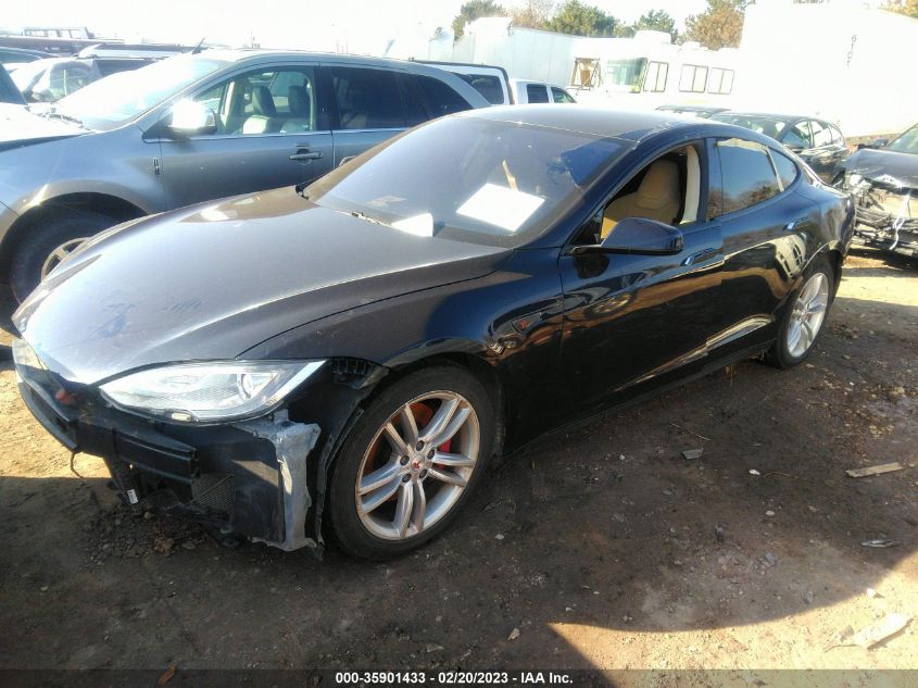 2013 TESLA MODEL S - 5YJSA1CG9DFP09375