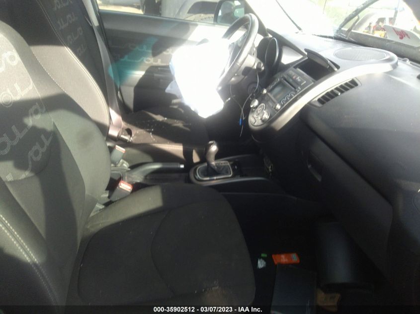 2013 KIA SOUL + - KNDJT2A67D7581133