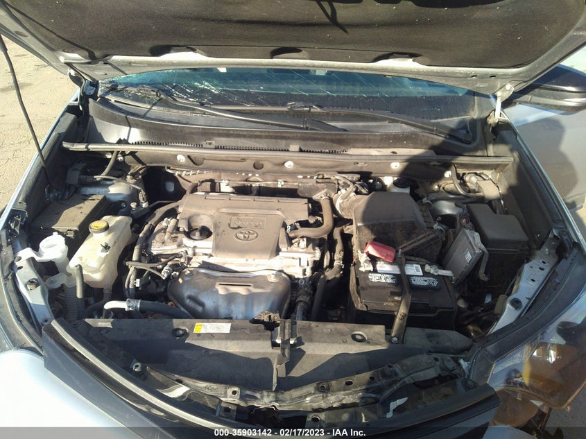 VIN 2T3RFREV7JW825917 2018 TOYOTA RAV4 XLE/ADVENTURE