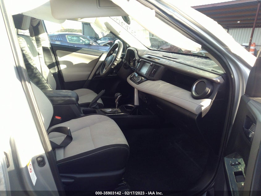 VIN 2T3RFREV7JW825917 2018 TOYOTA RAV4 XLE/ADVENTURE