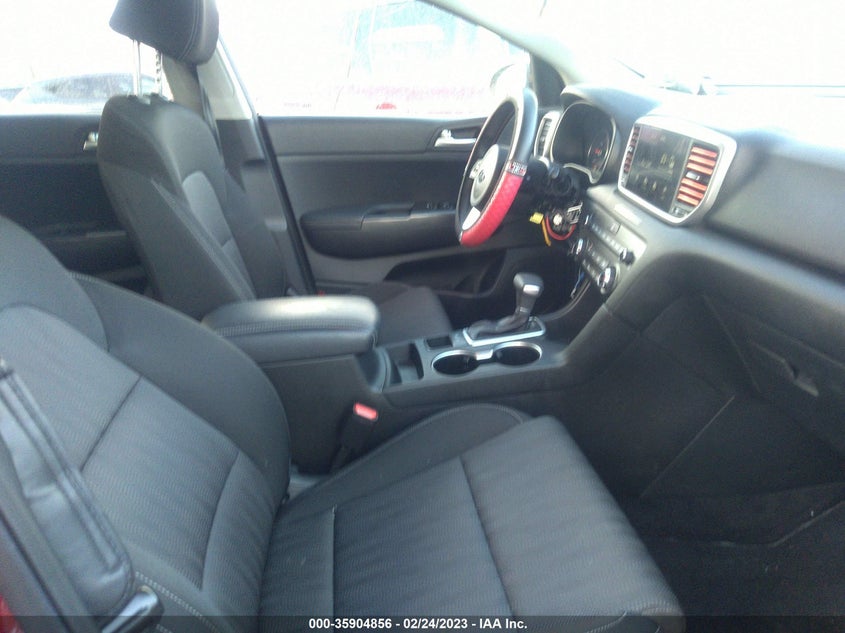 VIN KNDPM3AC7L7812355 2020 KIA SPORTAGE LX
