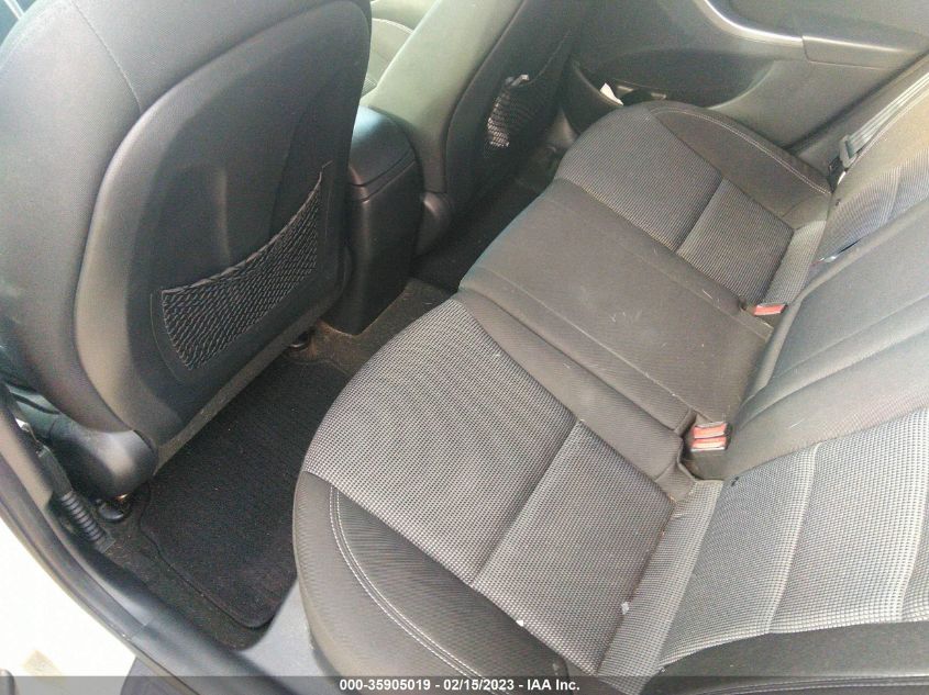 2013 HYUNDAI ELANTRA GT - KMHD35LE1DU049506
