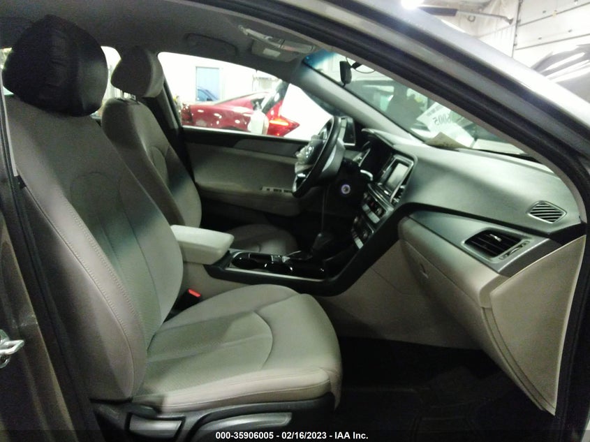 VIN 5NPE24AF7JH622190 2018 HYUNDAI SONATA SE