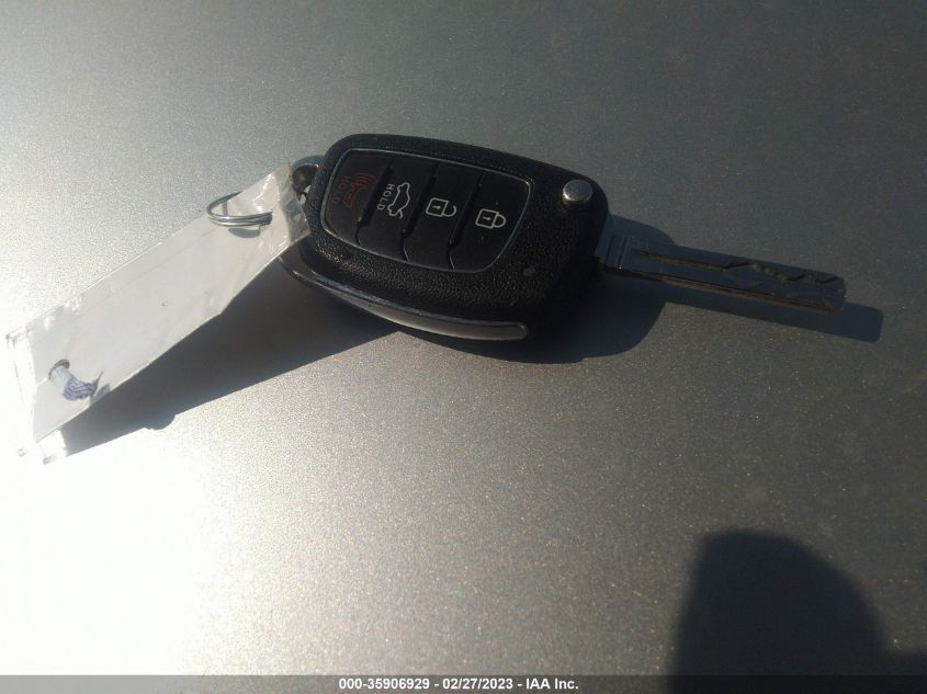 VIN 5NPE24AF5JH606215 2018 HYUNDAI SONATA SE