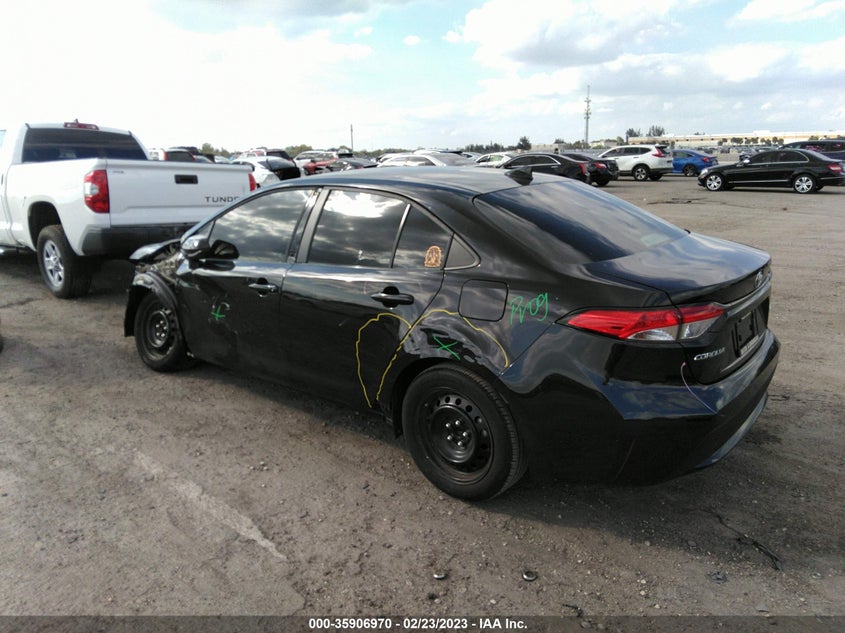VIN 5YFEPMAE7MP261270 2021 TOYOTA COROLLA LE