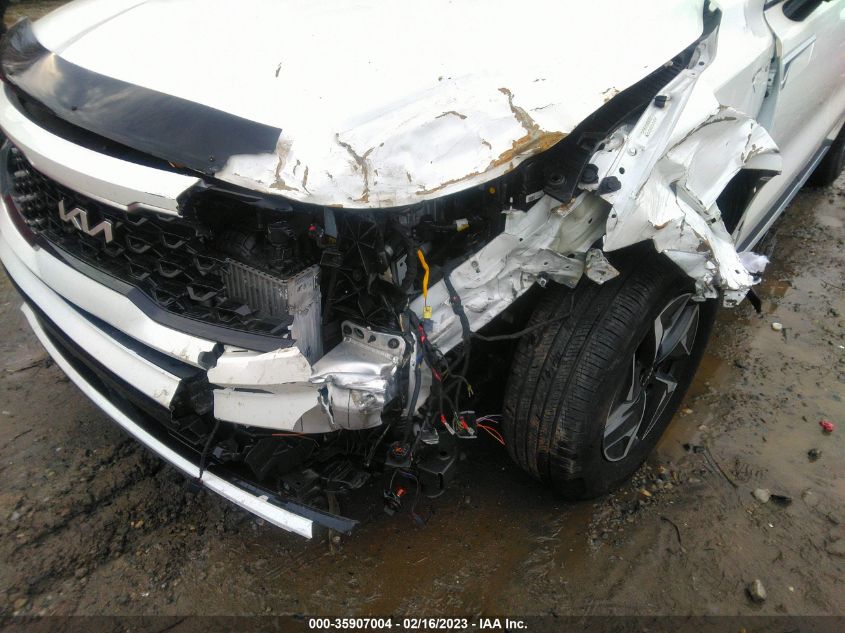 2022 KIA SORENTO HYBRID EX KNDRH4LG0N5096433
