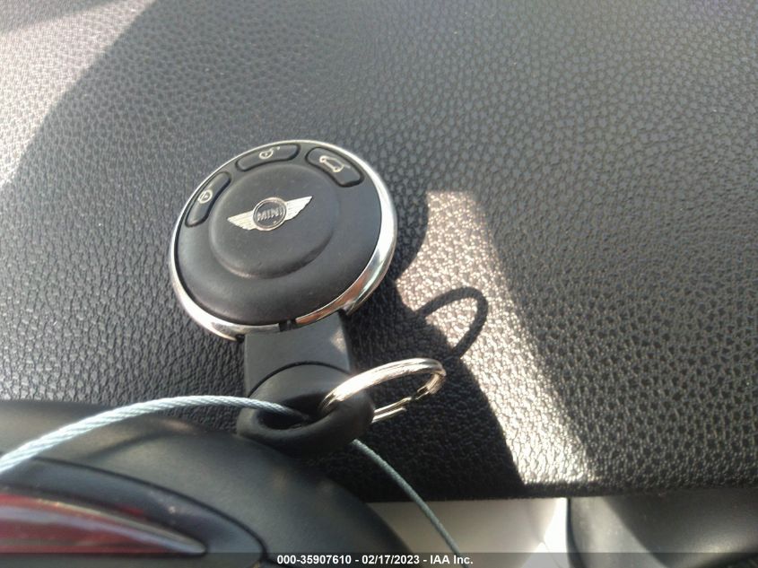 2013 MINI COOPER HARDTOP - WMWSU3C55DT690609