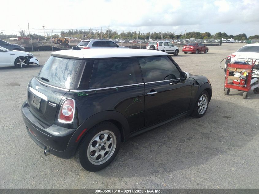2013 MINI COOPER HARDTOP - WMWSU3C55DT690609