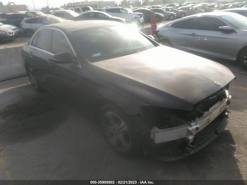 MERCEDES-BENZ-E-CLASS-WDDZF4JB8KA530023