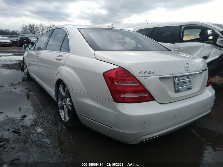 2013 MERCEDES-BENZ S-CLASS S 550 - WDDNG7DBXDA517298